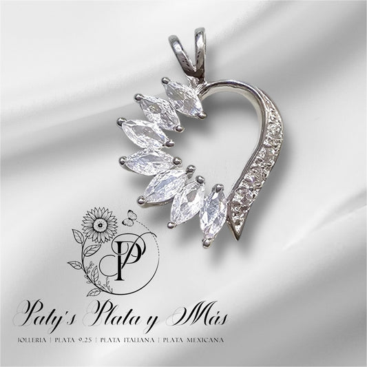 DIJE CON FORMA DE CORAZON Y PIEDRAS!